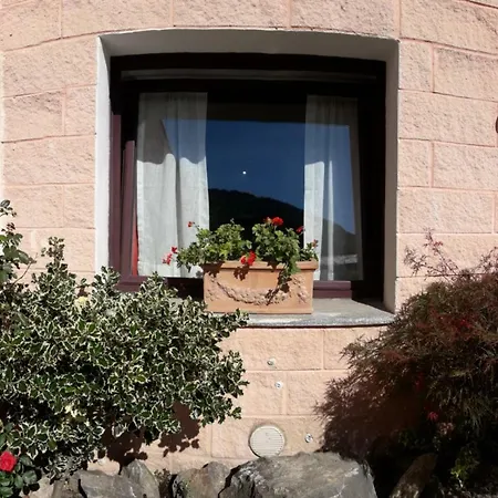 La Maison Rose Cir 0244 Aosta Exterior photo